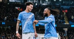 مانشستر سيتي يسجل ثلاثية ساحقة في شوط أول مثير أمام فولهام في صراع الدوري الإنجليزي اليوم